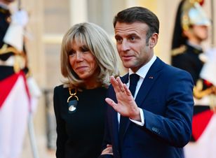 Emmanuel Macron ma dość. Tak utnie krążące teorie spiskowe?
