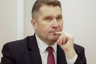 Zapytali Czarnka o gwałt.