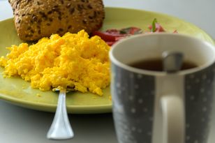 Jeden składnik zmieni wszystko. Już nigdy nie zrobisz jajecznicy inaczej