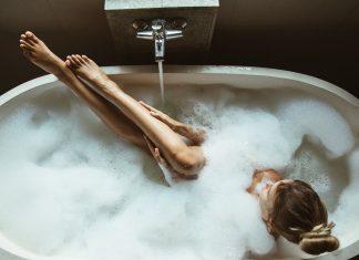 Ten składnik kosmetyków do mycia dostarczy skórze mocną dawkę nawilżenia, chroni skórę przed wolnymi rodnikami