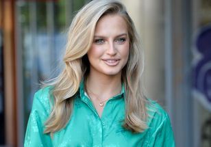 Już nie zwykłe baleriny. Poznaj hot trend na lato 2024 lansowany przez gwiazdy