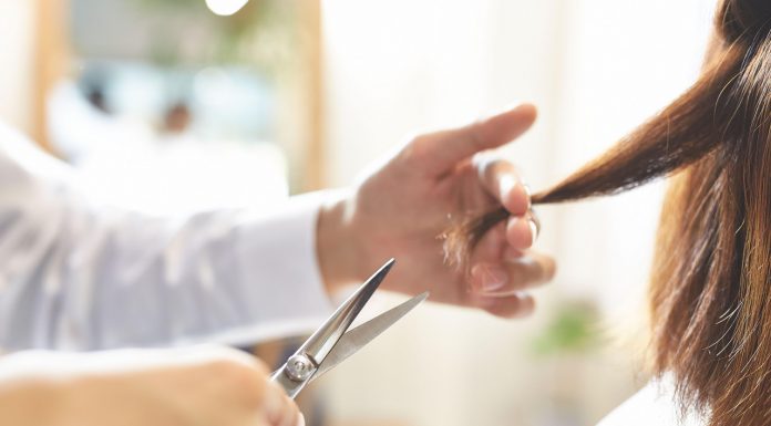 Nowoczesna i wygodna. Ta fryzura będzie hitem wiosny i lata