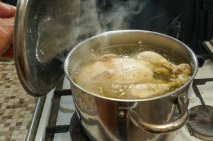 Nigdy nie wrzucaj do rosołu. Wywar będzie do wylania