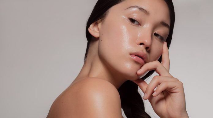 Ten żel ma każda Koreanka. Ma 92 proc. śluzu ślimaka i „robi” cerę, o której marzą wszyscy