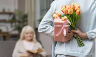 O czym marzą kobiety? Najlepsze pomysły na prezenty na Dzień Matki