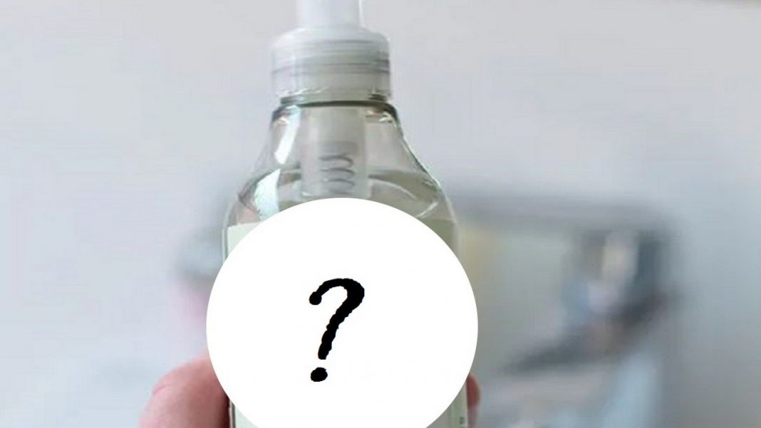 Nie podrażnia wrażliwej cery. Żel z czystymi molekułami kwasu mlekowego cudnie oczyszcza!