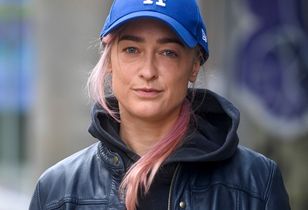 Nie chce podpisywać się swoim nazwiskiem. Ma ku temu powód