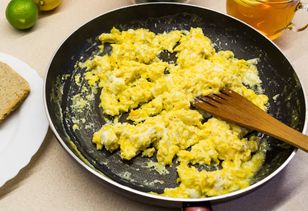 Dodaj do jajecznicy. To tajemny składnik wielu szefów kuchni