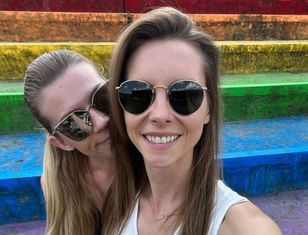 Niedawno wzięły ślub. „To wciąż nie miesiąc miodowy”