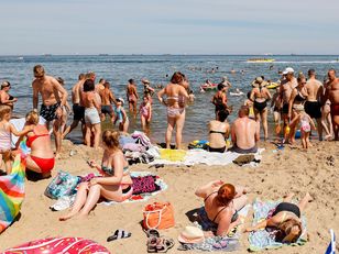Pojechała na all inclusive. Zaczęło się już o 7 rano