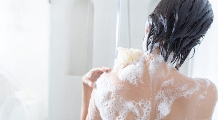 Jak znaleźć idealny żel pod prysznic? Oto co powinieneś wziąć pod uwagę wybierając produkt dopasowany do twoich potrzeb