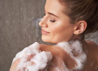 Siedem najładniej i najdłużej pachnących żeli pod prysznic