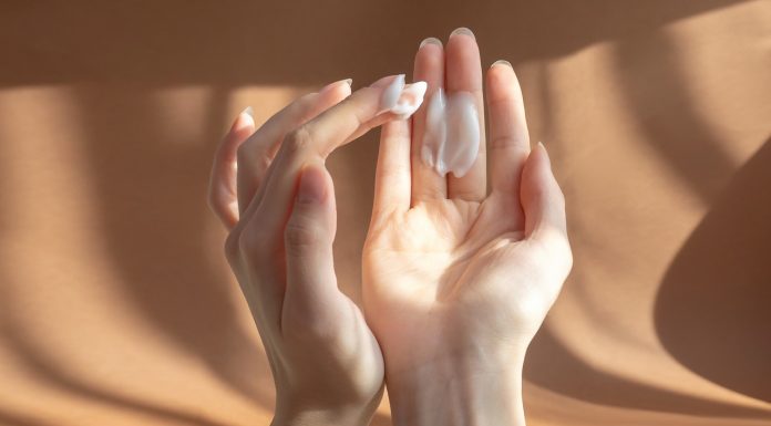 Najładniej pachnące kremy do rąk — nasze top pięć