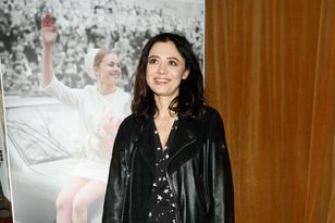 Wyglądała, jakby nie miała nic na sobie. Fani są zachwyceni