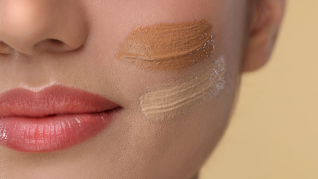 Lekki krem BB, który eliminuje papierowe zmarszczki. Śmiało może konkurować z koreańskimi