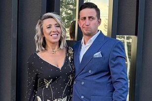 Rolniczka wskoczyła w ultrakrótką mini. Kreacja to prawdziwa petarda