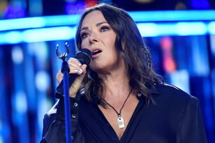 Cekinowa spódnica skradła show. Kasia Kowalska popisała się stylem w Sopocie