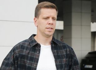 Miał siostrę, której nigdy nie poznał. Zmarła w tragicznym wypadku