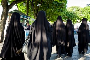 Stanowią 40 proc. turystów. Co ściąga ich do Polski?