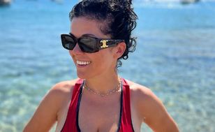 Monokini z wycięciami to petarda. Gwiazdy pokochały te jednoczęściowe stroje