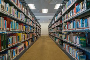 Nowa metoda oszustów. Bibliotekarze ostrzegają