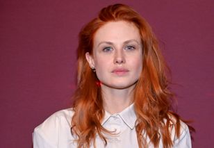 Pokazała męża. Nie ukrywa, jak się poznali