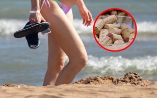 Weź na plażę korek od wina. Banalny patent pomoże na przykry problem