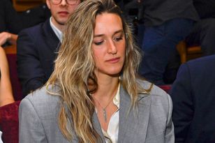 Chciała „wyhodować piersi”. Mówi, czym to się skończyło