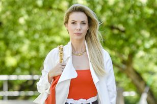 Nie mogła powstrzymać łez.