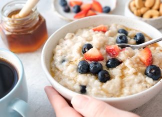 Danie, które najlepiej jeść przedpołudniem. Redukuje cholesterol i tkankę tłuszczową