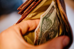 Dodatkowe 300 zł miesięcznie od ZUS. Nie każdy się załapie