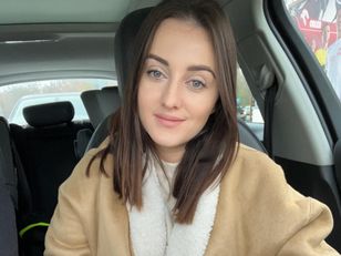 Anna Bardowska świętuje z mężem. Co za buty! Klasyka w nowoczesnym wydaniu