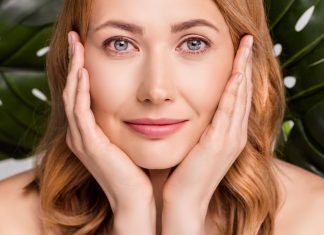 To mocne serum z kolagenem zwiększa jędrność skóry już w 45 minut. Napina jak liftingujące nici