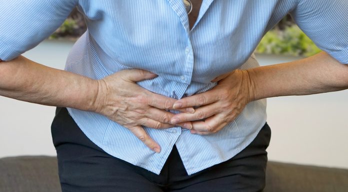 Naturalne i tanie sposoby na oczyszczenie jelit. Wystarczy 5 złotych