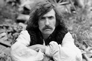 Nigdy się nie ożenił. Jedna