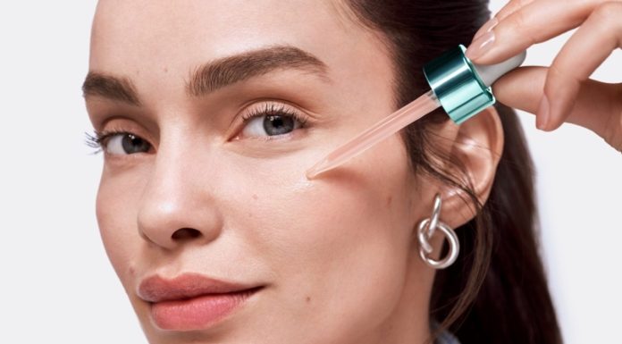 Bright Reveal od L’oréal Paris: Twoje SOS na Przebarwienia.