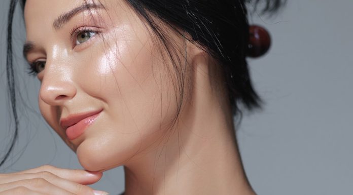 Ten koreański krem BB z różą to światowy bestseller. Bosko kryje i wygładza