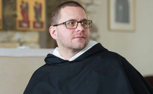 Duchowny zaskoczył wyznaniem. „Zakonnik prowadzi życie seksualne”