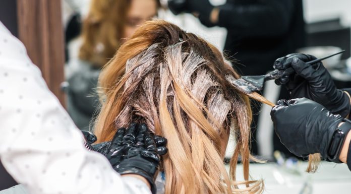 Te fryzury odejmują lat i łatwo się układają. Tej zimy będą najmodniejsze