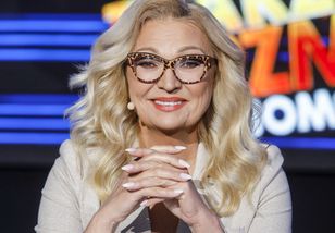 Wyglądała inaczej niż zwykle. Walewska przyszła w błyszczącej sukni