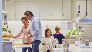 Kupuj teraz, płać później – czy warto skorzystać z finansowania ratalnego na Black Friday i Cyber Monday?