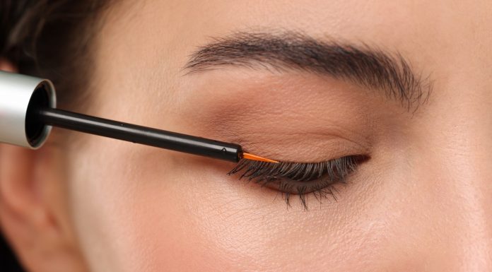 TOP 3 odżywki do rzęs. Już nigdy ich nie przedłużysz, a po 14 dniach zapomnisz o tuszu