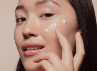 Koreanki masowo wykupują kremy z tym składnikiem. Jego działanie to jakiś obłęd