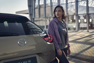 Małe SUV-y idealne dla kobiet – połączenie stylu, bezpieczeństwa i praktyczności