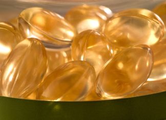 Nieoczywiste objawy niedoboru witaminy D. Wiele osób je bagatelizuje