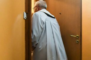 Rewolucja w chodzeniu po kolędzie. Tego księdzu już nie wolno