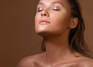 Te bursztynowe kropelki nadają skórze słonecznego muśnięcia. „Fantastyczne!”