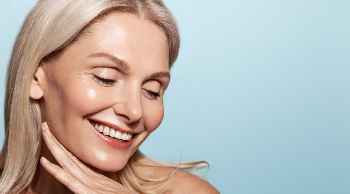 Rozświetlające kremy z borówką — idealna na zimę moc antyoksydantów