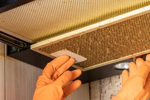 Namocz w tym filtr. Pozbędziesz się nawet starego tłuszczu