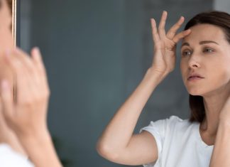 Co wpływa na trądzik? Możesz się zdziwić, bo chodzi o zdrowe jedzenie